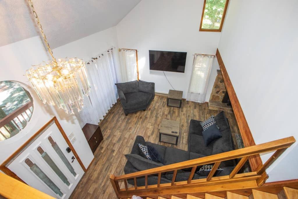 Entire 3 Bedroom Adventure Chalet, Near The Best Of The Poconos 이스트스트로즈버그 외부 사진